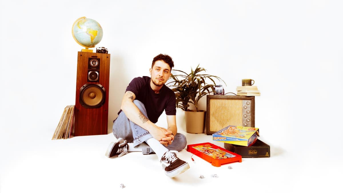 Boxing Day Bash w/ Logan Richard & Friends - December 26th - Doors 6:30 PM - 19+