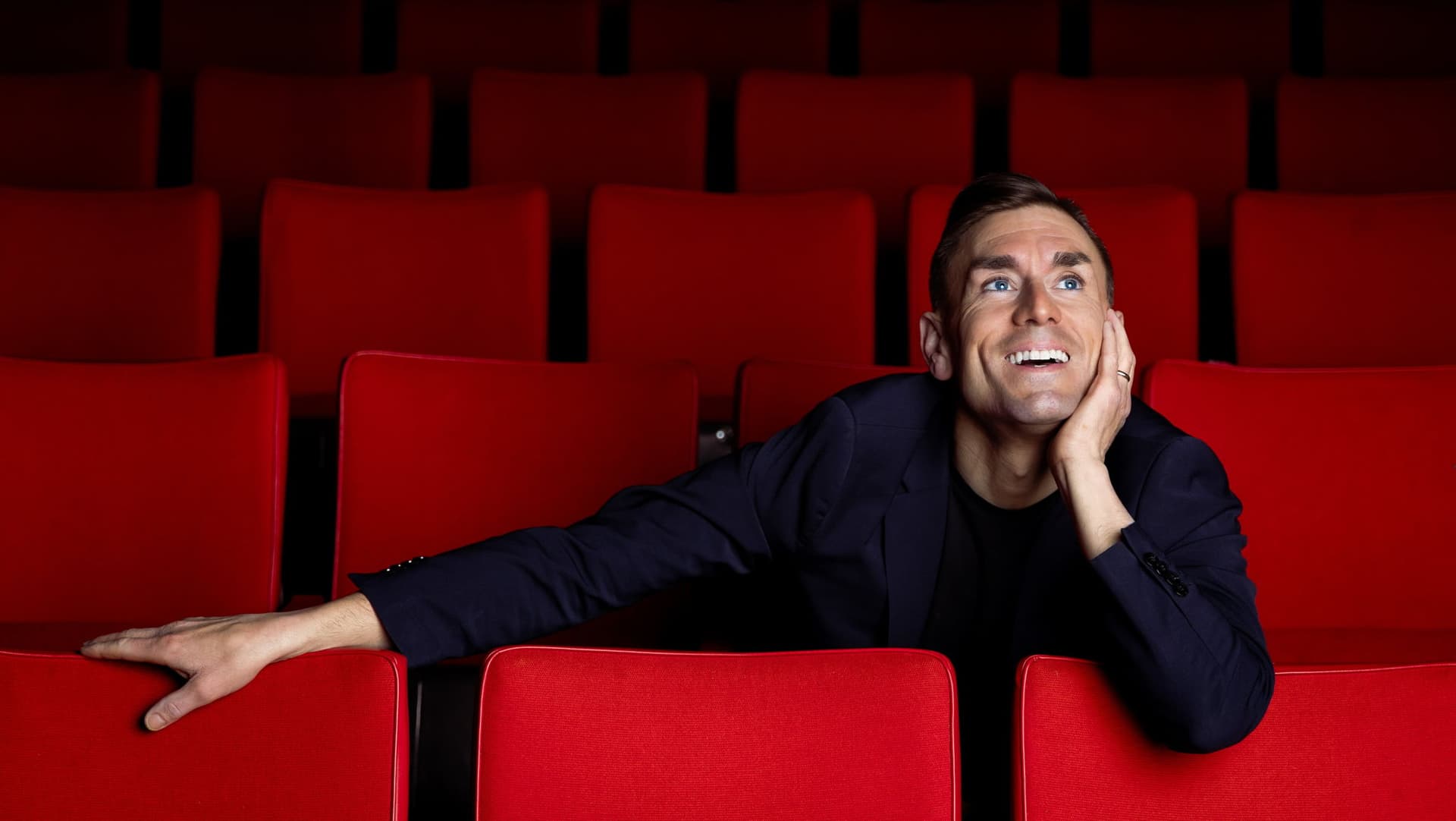 James Mullinger LIVE at the Courthouse Theatre