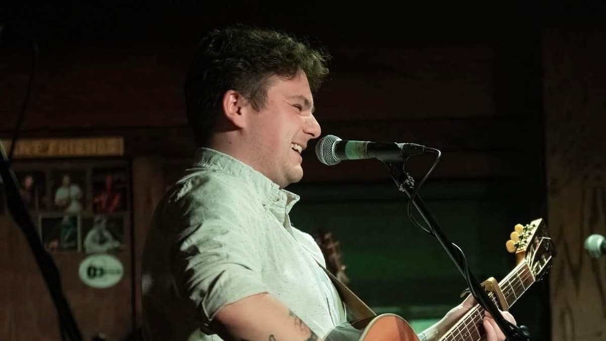 Liam Maher @ The Battery Cafe