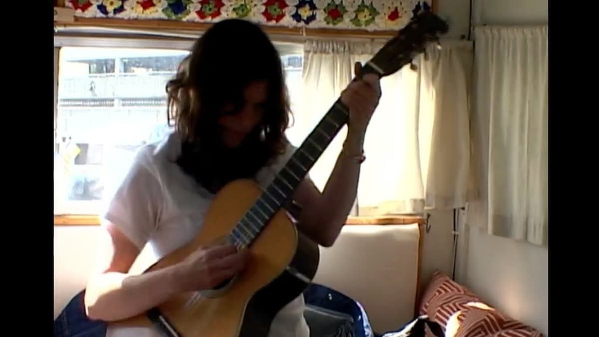 Jenina MacGillivray @ The Battery Cafe