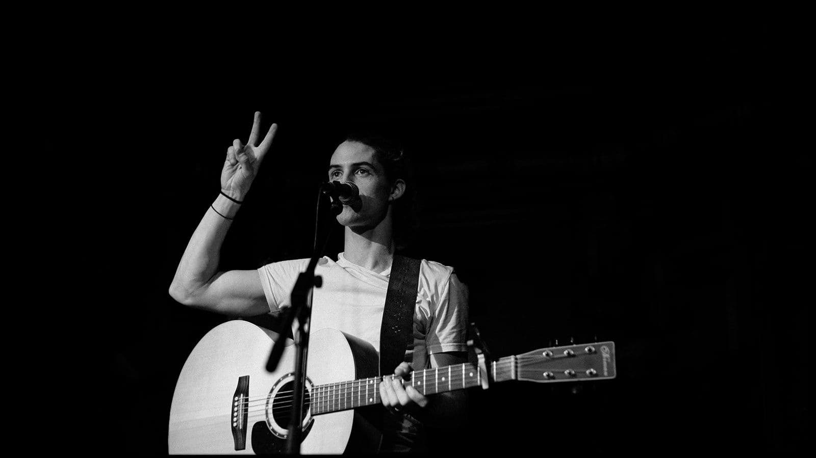 Special Event: Noah Malcolm @ The Battery Cafe 